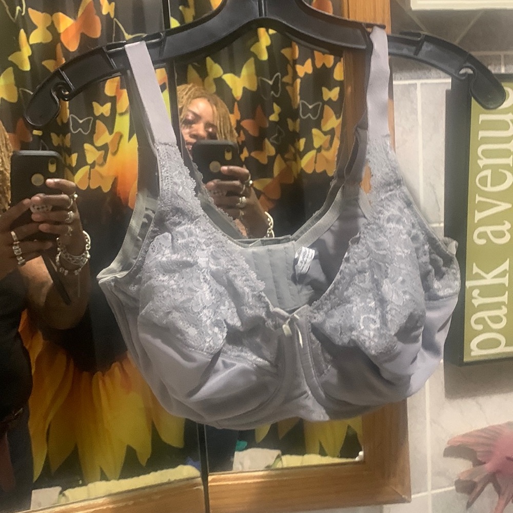 Lilyette bra